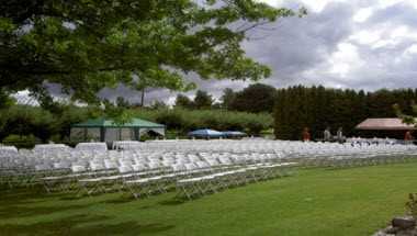Green's Landing - Lake Chelan в Manson, WA