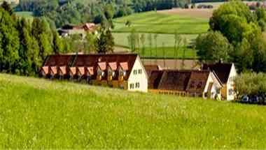 Zur Gruenen Au GmbH i Hartberg, AT