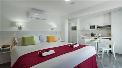 Art & Wine Studios and Apts, Larnaca, CY