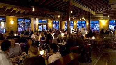 Cardero's Restaurant & Live Bait Yacht Club Marine Pub in Vancouver, BC