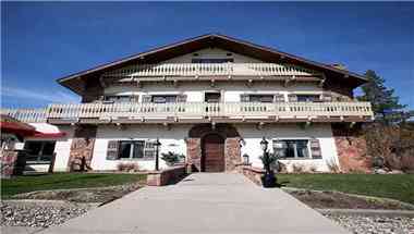 Vasquez Creek Inn in Winter Park, CO