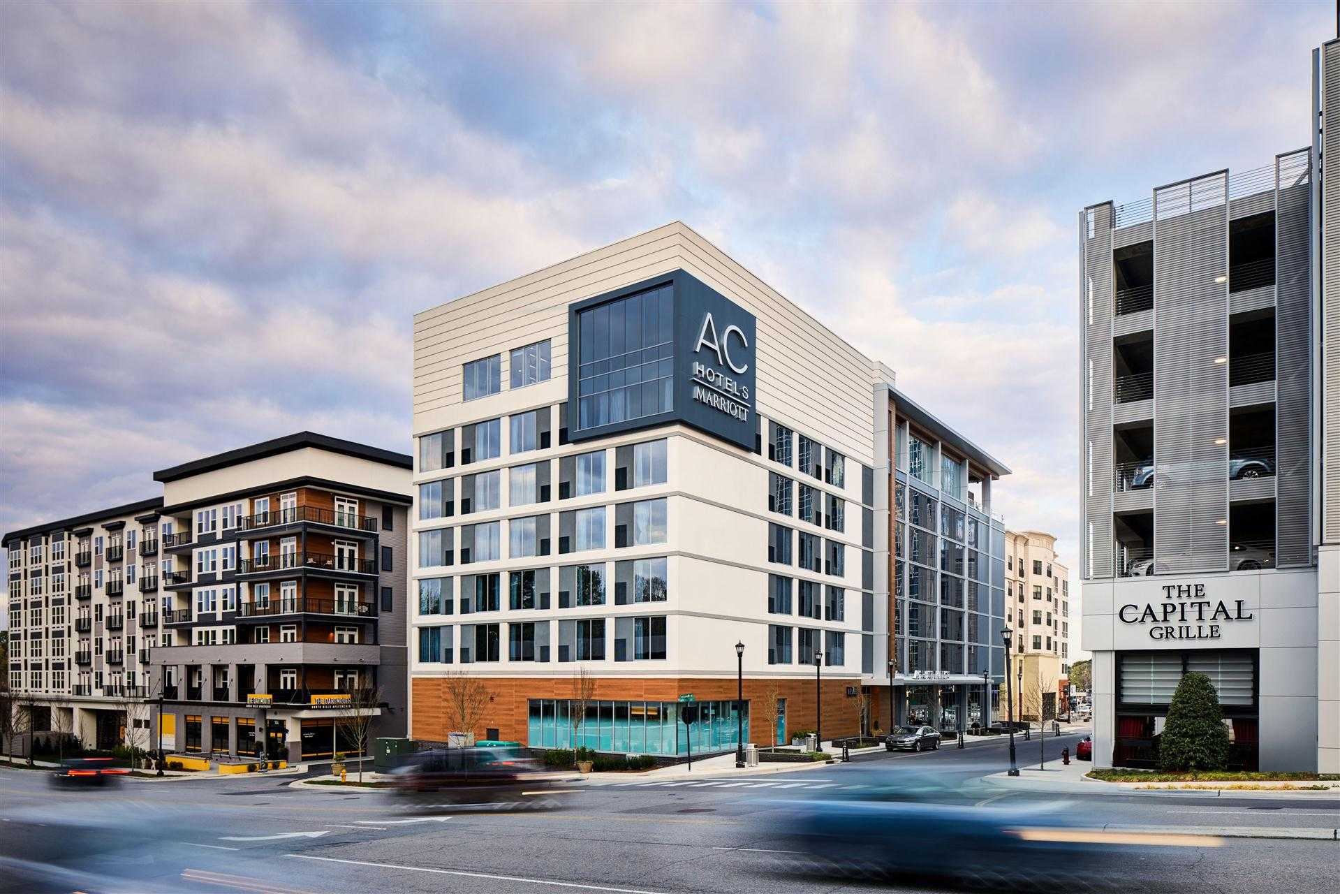 AC Hotel Raleigh North Hills à Raleigh, NC