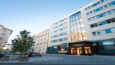 Mosaic House a Prague, CZ