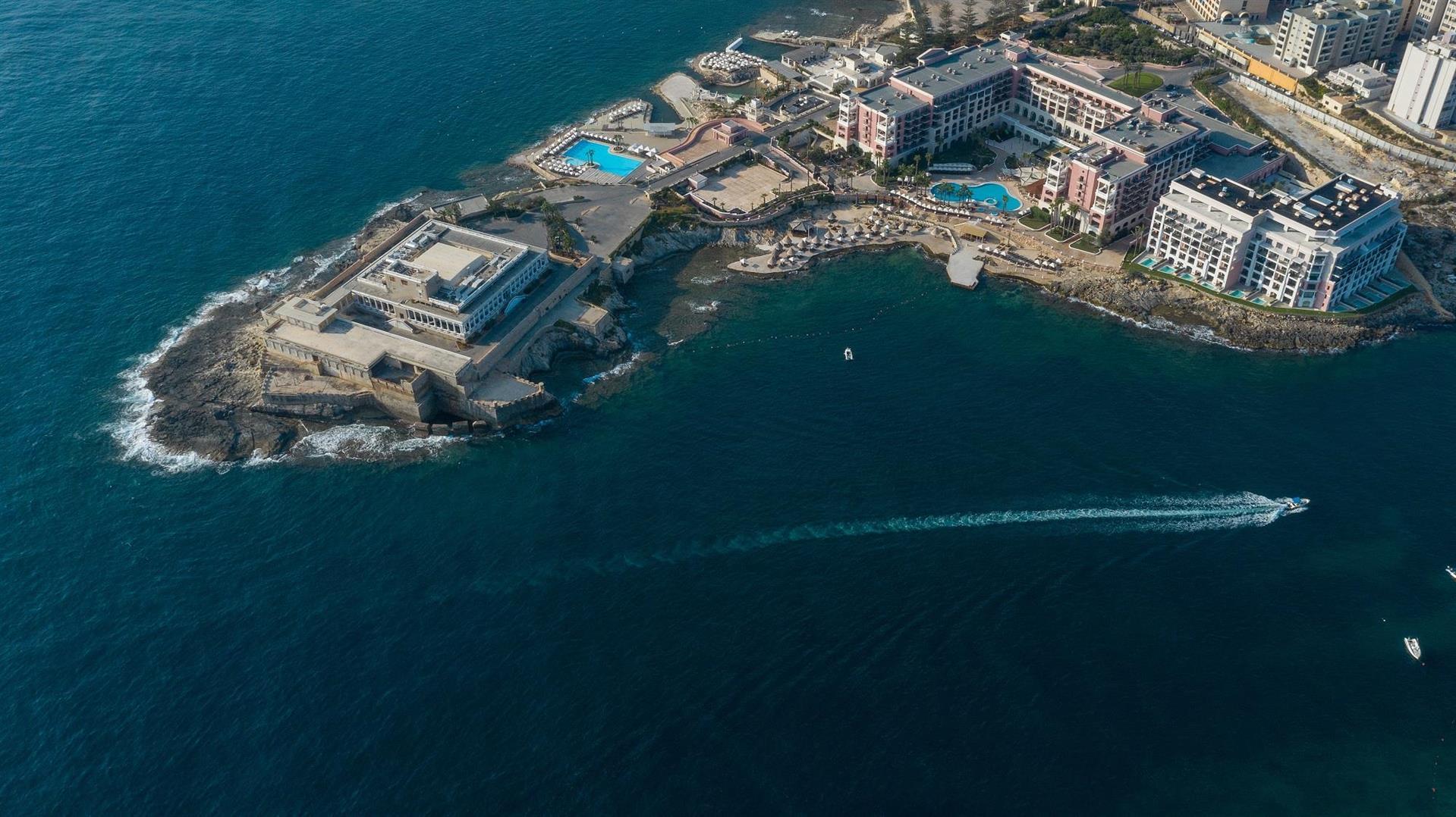 The Westin Dragonara Resort, Malta a St. Julian's, MT