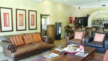 Umdlalo Lodge в Umtentweni, ZA