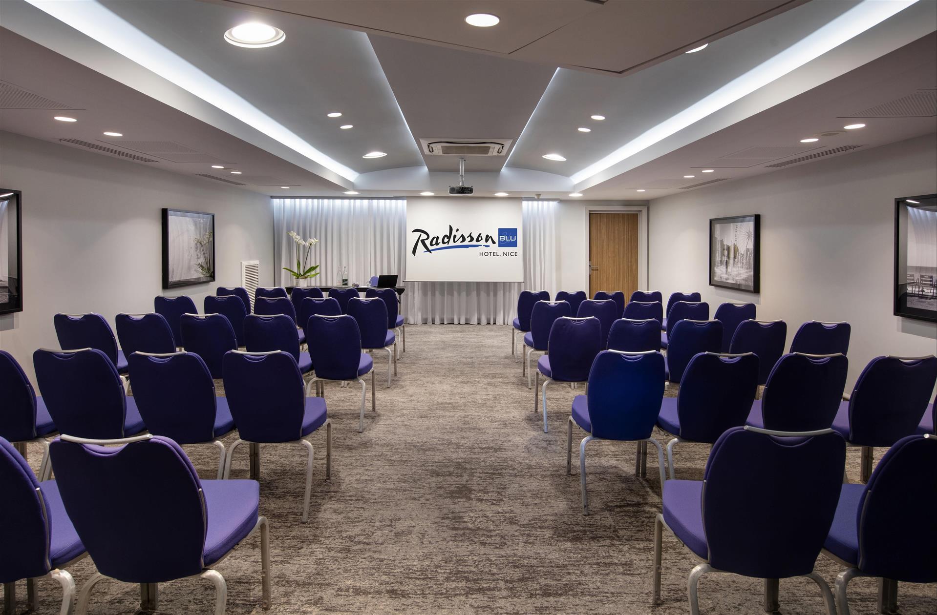 Immagine sala riunioni