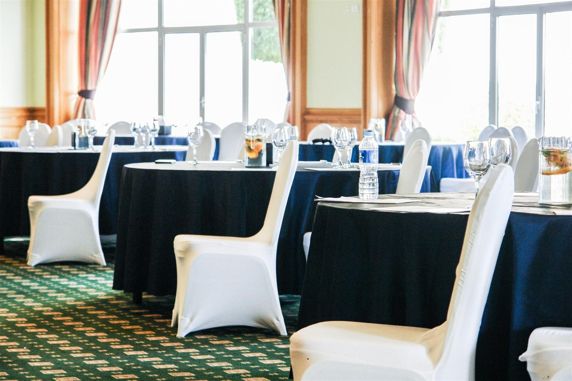 รูปสถานที่จัดงาน