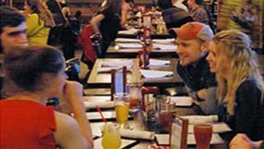 Blue Tractor BBQ & Brewery в Ann Arbor, MI