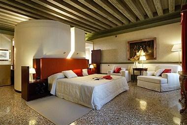 Ruzzini Palace Hotel in Venice, IT