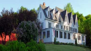 The Inn at Pleasant Lake em New London, NH