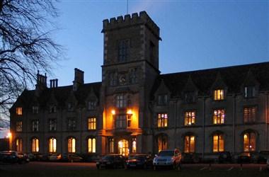 Royal Agricultural college at Royal Agricultural University в Cirencester, GB1