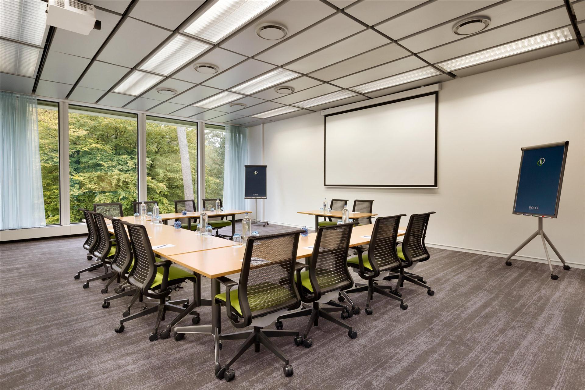 Imagen de la sala de reuniones