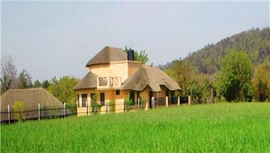 Kyari Corbett in Nainital, IN