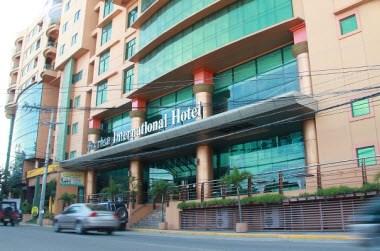 Sarrosa International Hotel and Residential Suites à Cebu City, PH