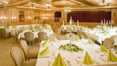 รูปสถานที่จัดงาน