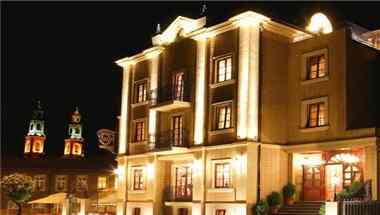 Hotel Palac Wisniewski в Piekary Slaskie, PL