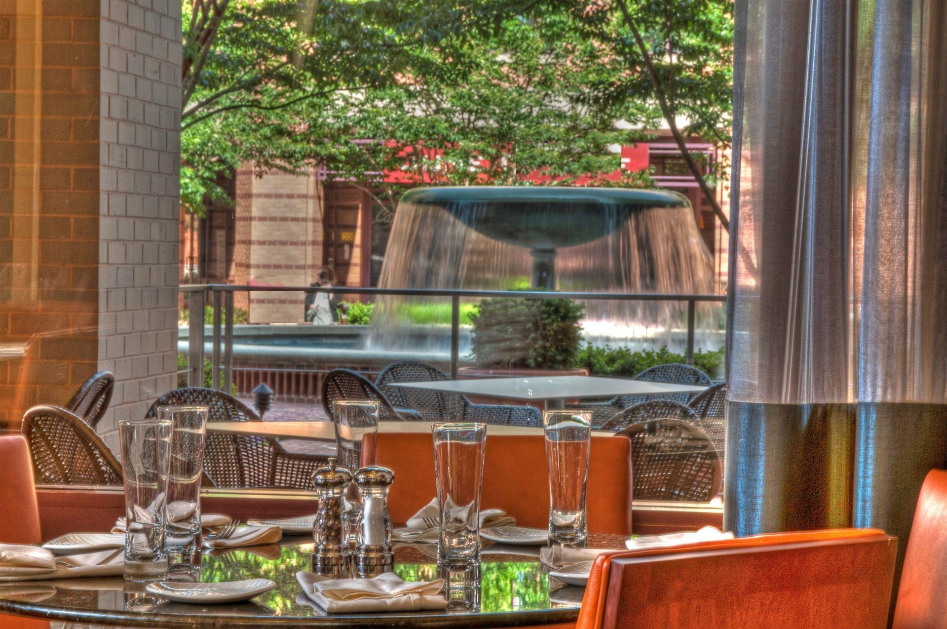 Embassy Suites by Hilton Alexandria Old Town image