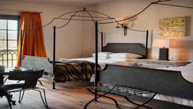 Hotel Domestique в Travelers Rest, SC