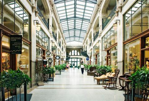 Grove Arcade