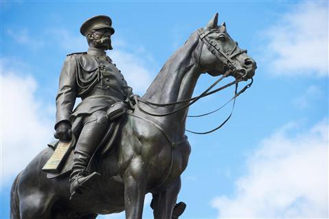 อนุสาวรีย์กษัตริย์ลิ