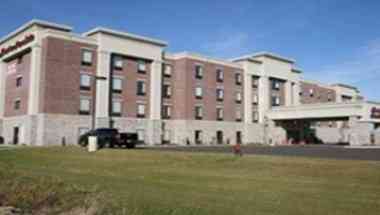Hampton Inn & Suites Grafton, Grafton, WI