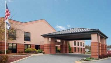 Quality Inn and Suites Kearneysville - Martinsburg, Kearneysville, WV
