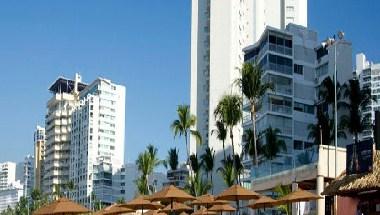 Real Bananas Hotel & Villas image