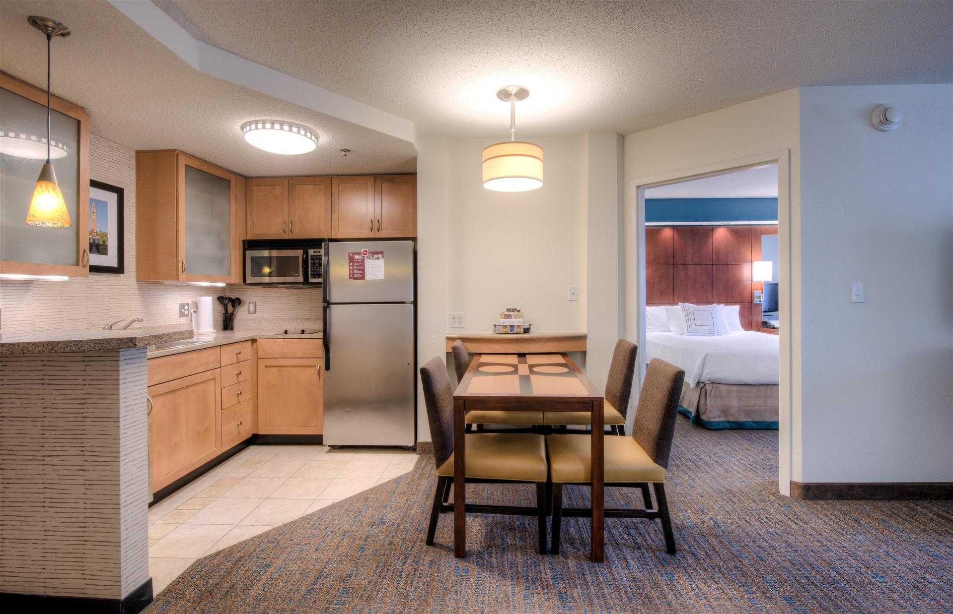 Residence Inn by Marriott Chapel Hill в Chapel Hill, NC
