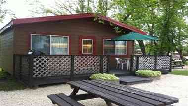 Lilac Resort a Anne, MB