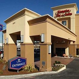 Hampton Inn & Suites Tacoma image