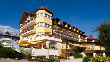 Park Hotel Bellevue in Toblach, IT