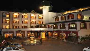 Hotel The Grand Raj i Kangra, IN