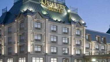 Quality Suites Drummondville in Drummondville, QC