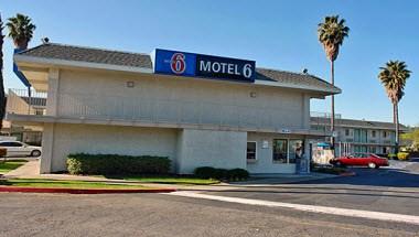 Motel 6 Pleasanton image