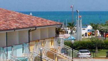 Long Beach Village a Ravenna, IT