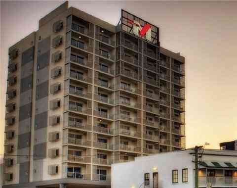 Oaks Townsville Metropole Hotel в Townsville, AU