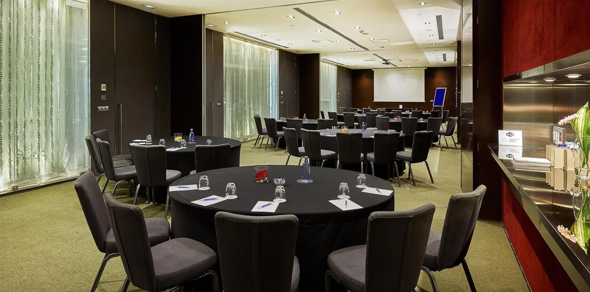 Imagen de la sala de reuniones