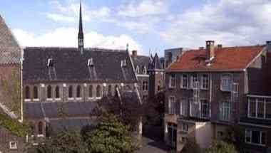 Monasterium PoortAckere em Ghent, BE
