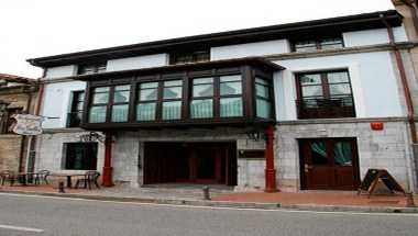 Posada Restaurante Los Gallos a Escalante, ES
