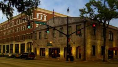 Staybridge Suites Savannah Historic District em Savana, GA