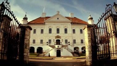 Teleki-Degenfeld Kastelyszallo Szirak image