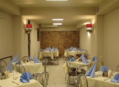 รูปสถานที่จัดงาน