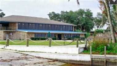 Crystal Cove Resort a Palatka, FL