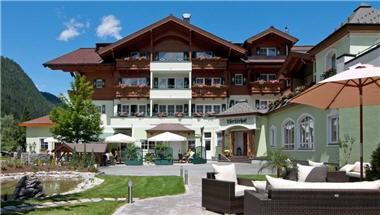 Wellnesshotel Luerzerhof image