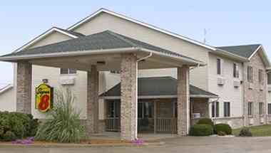 Super 8 by Wyndham Greenville i Greenville, IL