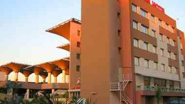 Mom Hotel в Izmir, TR