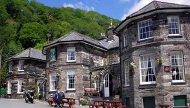 Oakeley Arms Hotel a Blaenau Ffestiniog, GB3