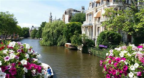 Fashion, food and flair