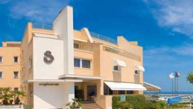 Scogliera Hotel i Numana, IT