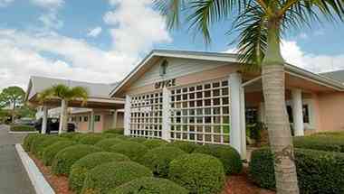 Best Western Port St. Lucie em Port St. Lucie, FL